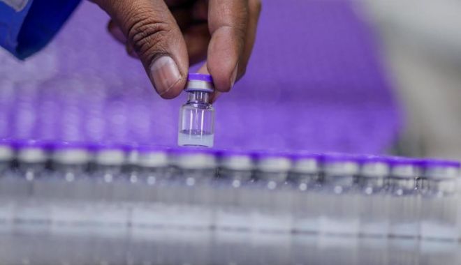 De luni, 2 august, începe vaccinarea cu Moderna pentru copiii de peste 12 ani