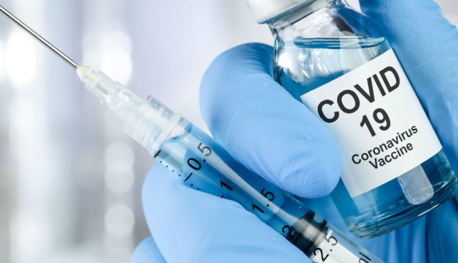 Statele Unite au autorizat a treia doză de vaccin anticovid pentru cei care suferă de boli autoimune