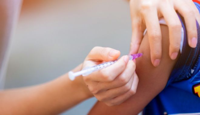 Ministrul Educației: Aproape 37.000 de elevi din grupa de vârstă 12 – 15 ani s-au vaccinat
