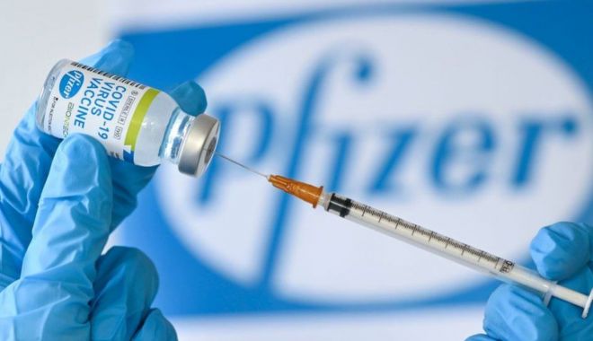 Agenţia Europeană a Medicamentului va decide luni dacă aprobă doza a treia a vaccinului Pfizer anti-Covid