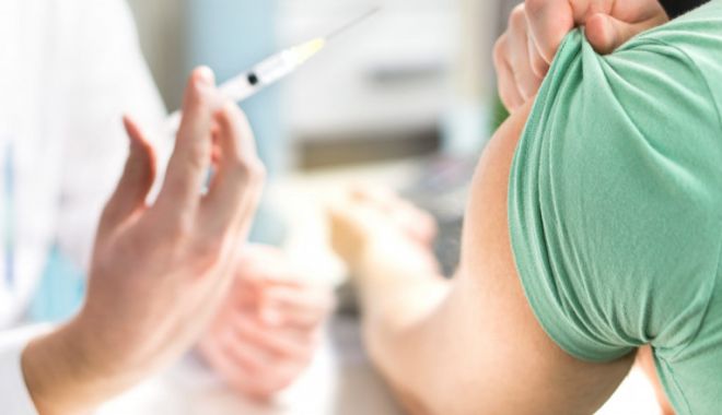 Încă o creștere substanțială a numărului de români care s-au vaccinat. Peste 73.000 de persoane imunizate în ultimele 24 de ore