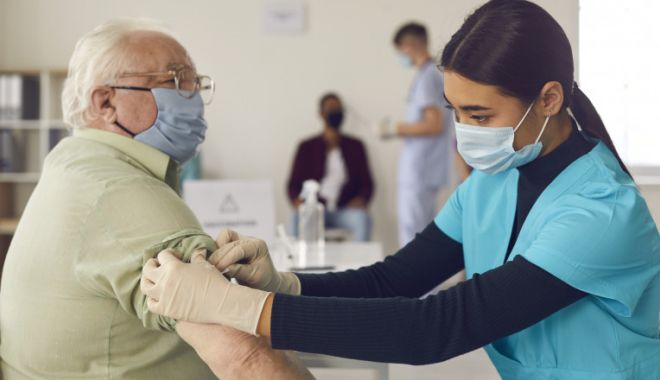 Peste 110.000 de persoane s-au vaccinat anti-Covid în ultima zi, cei mai mulți cu prima doză