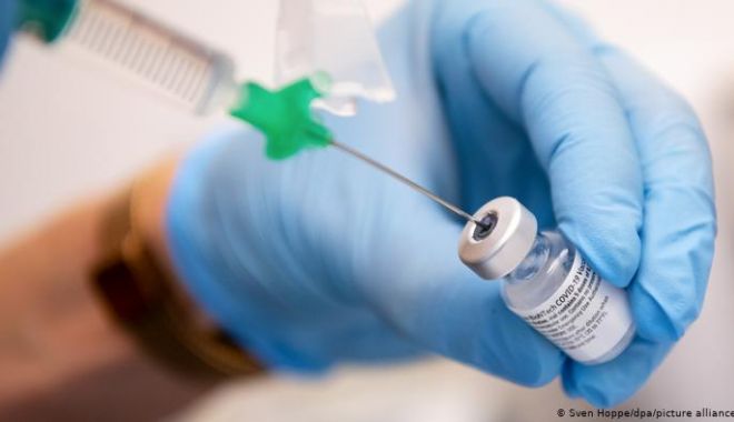 Concediu neplătit pentru angajații federali nevaccinați cu „schema completâ” și fără scutire medicală, în Canada