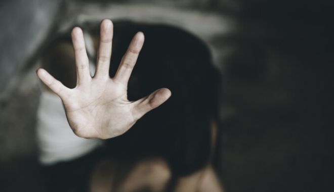 Bărbat arestat, după ce și-a abuzat fetița timp de patru ani