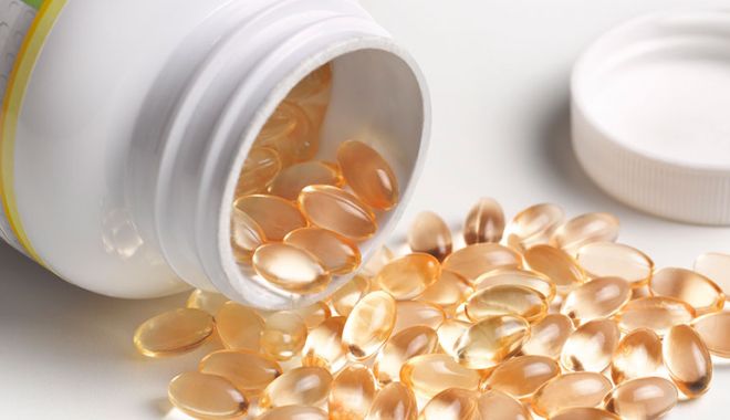 STUDIU: Suplimente precum vitamina C, zincul sau usturoiul nu scad riscul de COVID-19