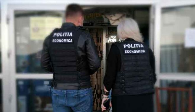 Zeci de firme din stațiunile de pe litoral, amendate