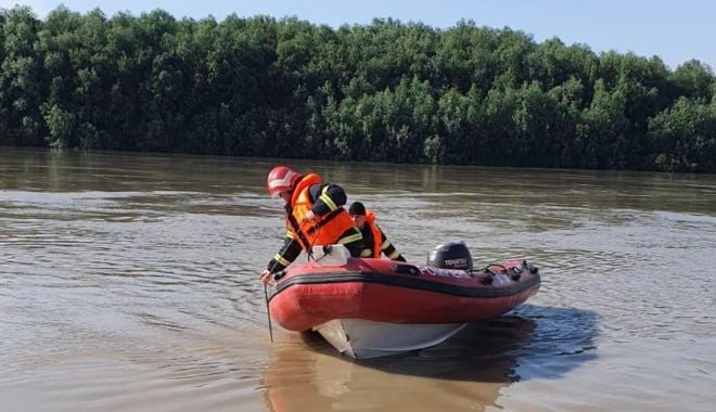 Cadavru în putrefacție, găsit în Dunăre