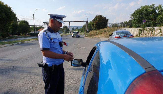 Peste 900 de polițiști și jandarmi, pe străzile din județul Constanța, în minivacanța de Sfânta Maria