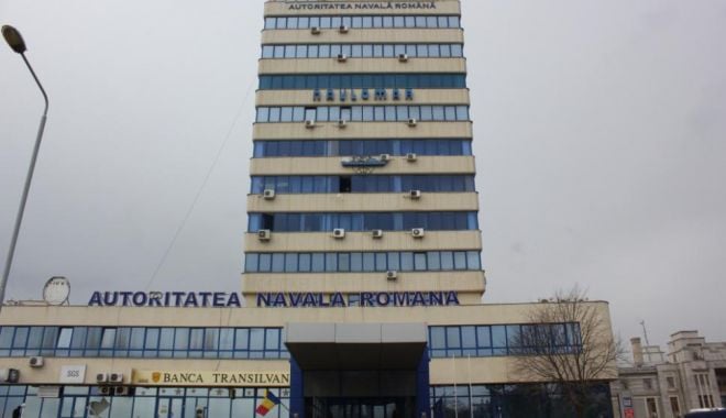 Zeci de posturi scoase la concurs de Autoritatea Navală Română