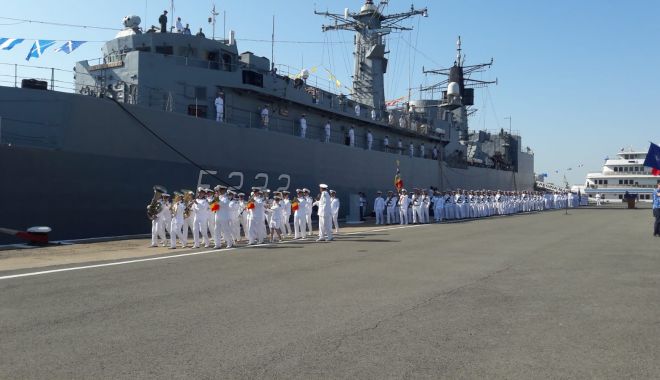 LIVE TEXT - Ceremonie în portul militar Constanţa, de Ziua Marinei. Preşedintele Iohannis, prezent la eveniment