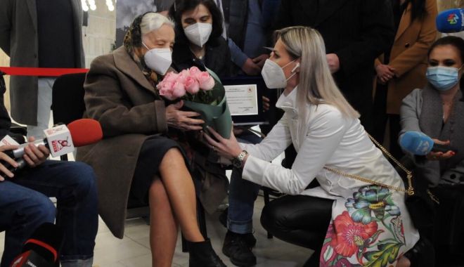 O femeie de 105 ani din București, mesaj după vaccinare: Este singura soluție să scăpăm