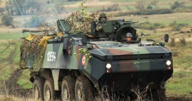 România trimite militari cu blindate în Bosnia și Herțegovina