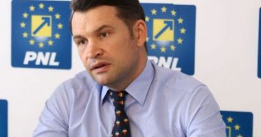 Liberalul Ionuţ Stroe: „A avut loc prima negociere cu ALDE în vederea fuziunii”