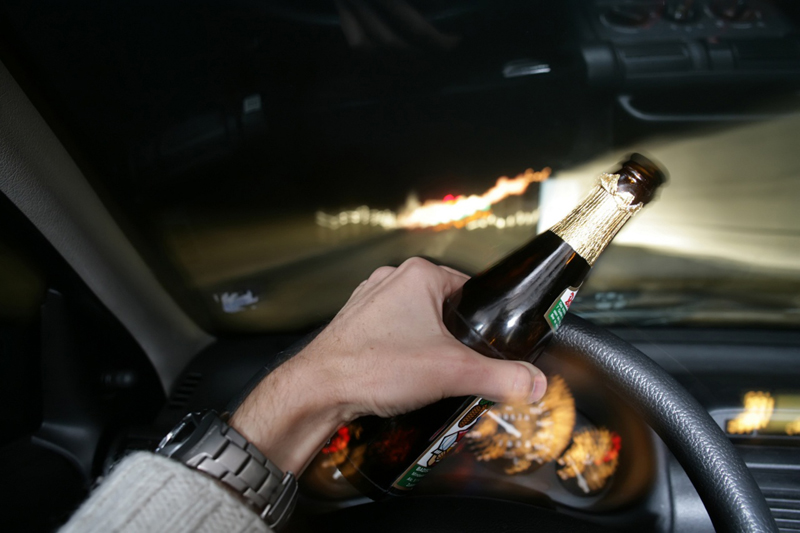 Șoferii ar putea rămâne pietoni pe viață dacă sunt prinși băuți la volan - alcoolvolan1-1471273820.jpg