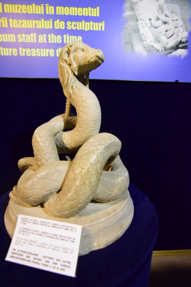 Şarpele Glykon va fi expus la Muzeul de Arheologie din Madrid - muzeuldeistoriesiarheologie21-1632223330.jpg