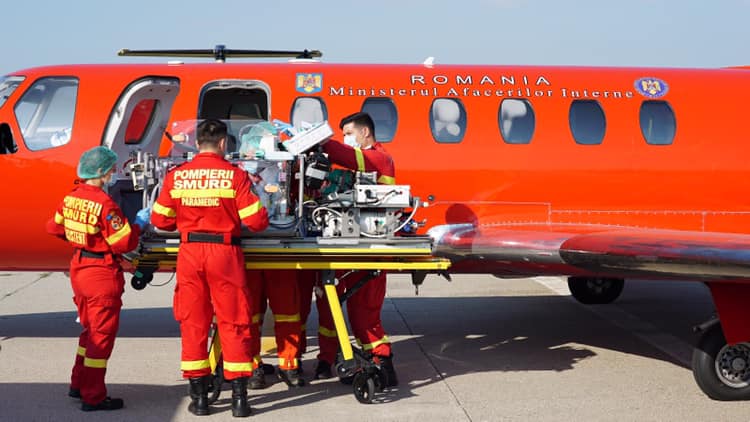 SMURD va cumpăra două avioane de transport medicalizat. Guvernul a aprobat achiziția - smurd-1633181604.jpg